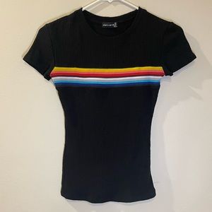 Black fitted shirt with multicolor stripe